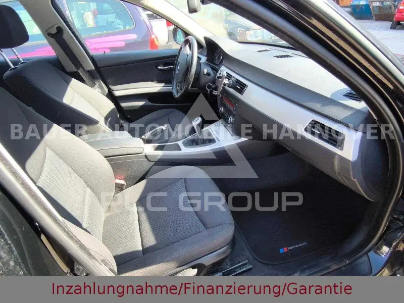 2010 BMW 330