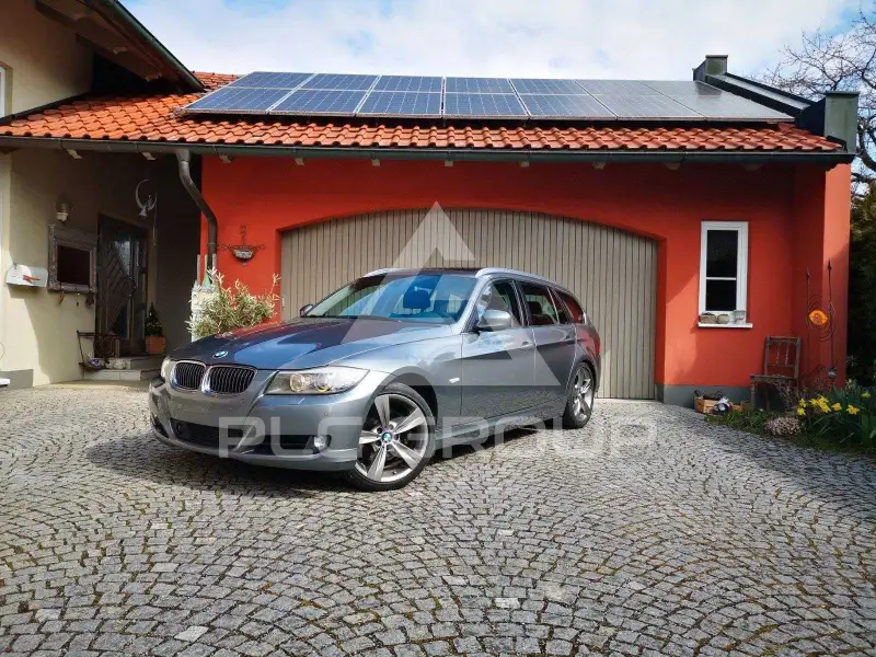 2010 BMW 330