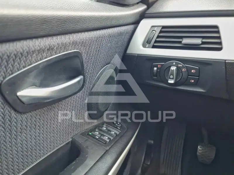 2010 BMW 330