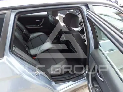 2010 BMW 330