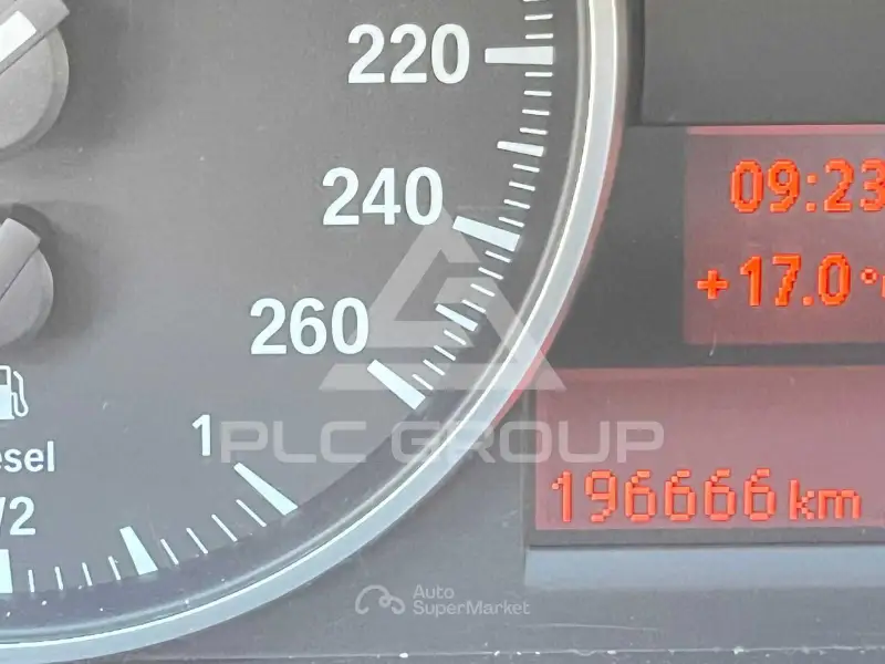 2010 BMW 330