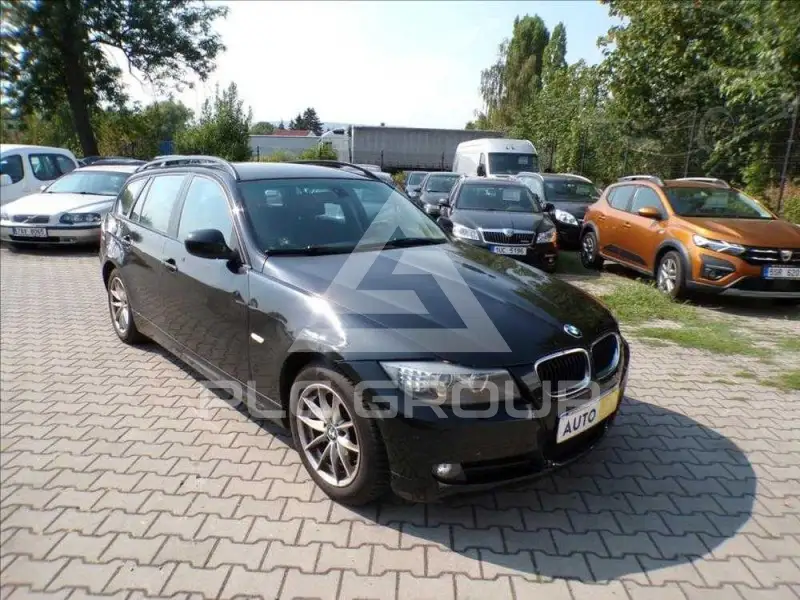 2010 BMW 330