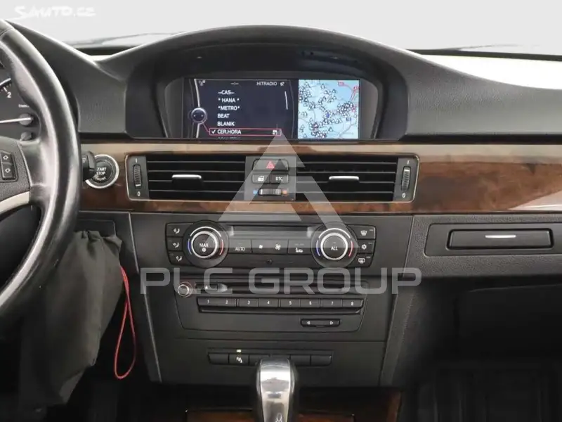 2010 BMW 330