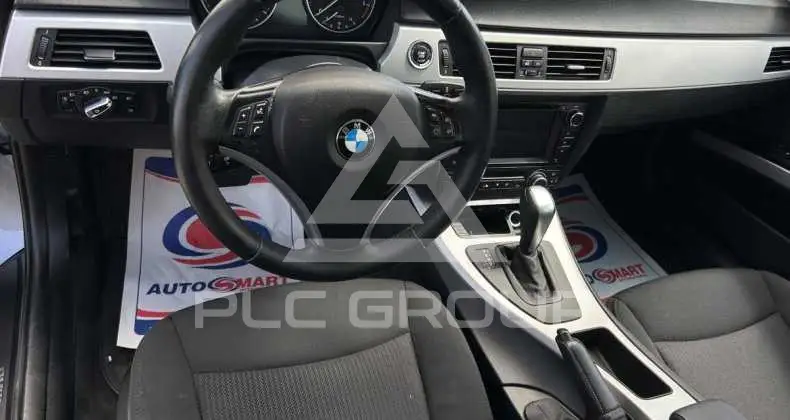 2010 BMW 330