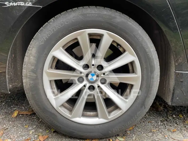 2010 BMW 330