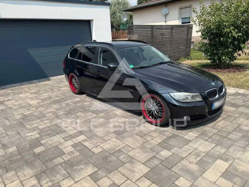 2010 BMW 330