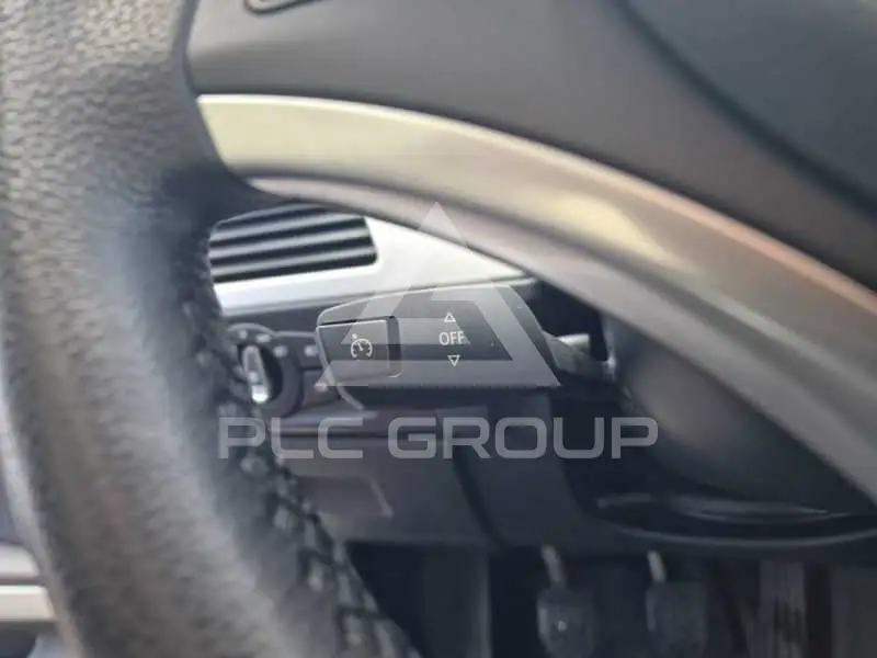 2010 BMW 330