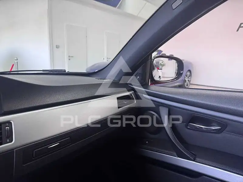 2010 BMW 330