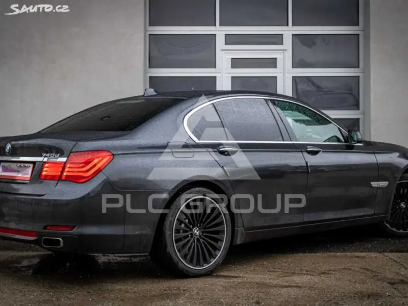 2010 BMW 330
