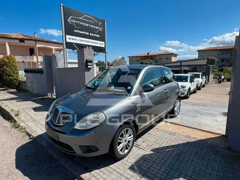 2010 Lancia YPSILON
