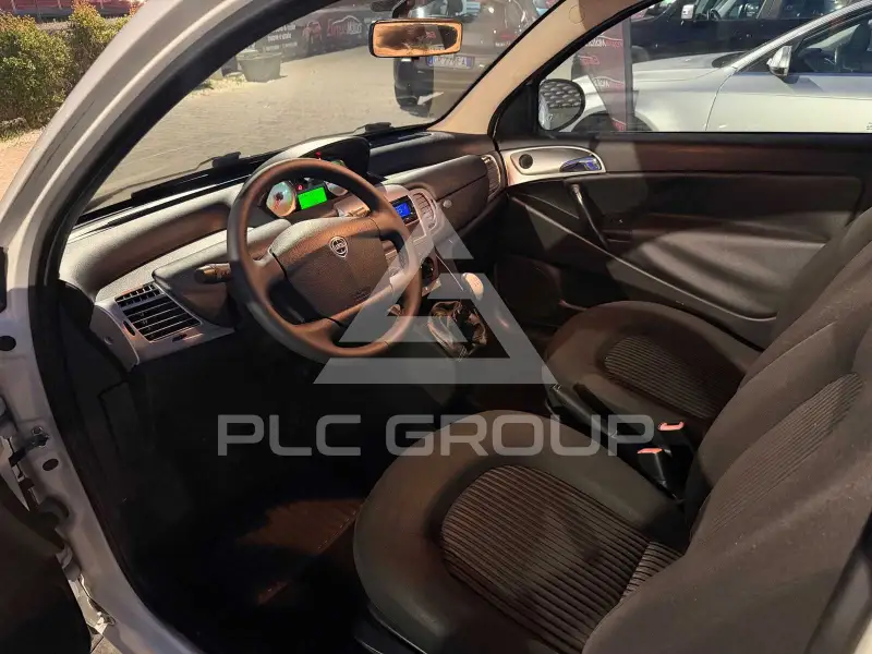 2010 Lancia YPSILON