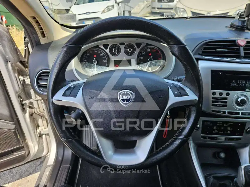 2010 Lancia Delta