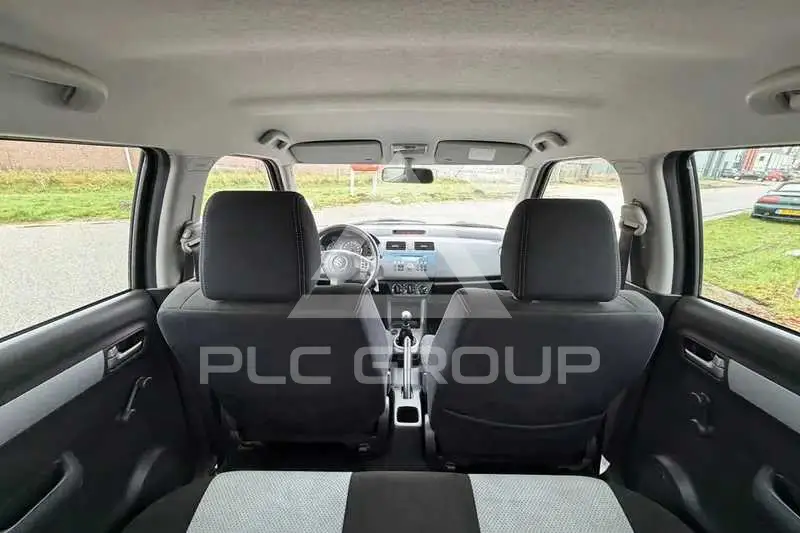 2010 Suzuki SWIFT
