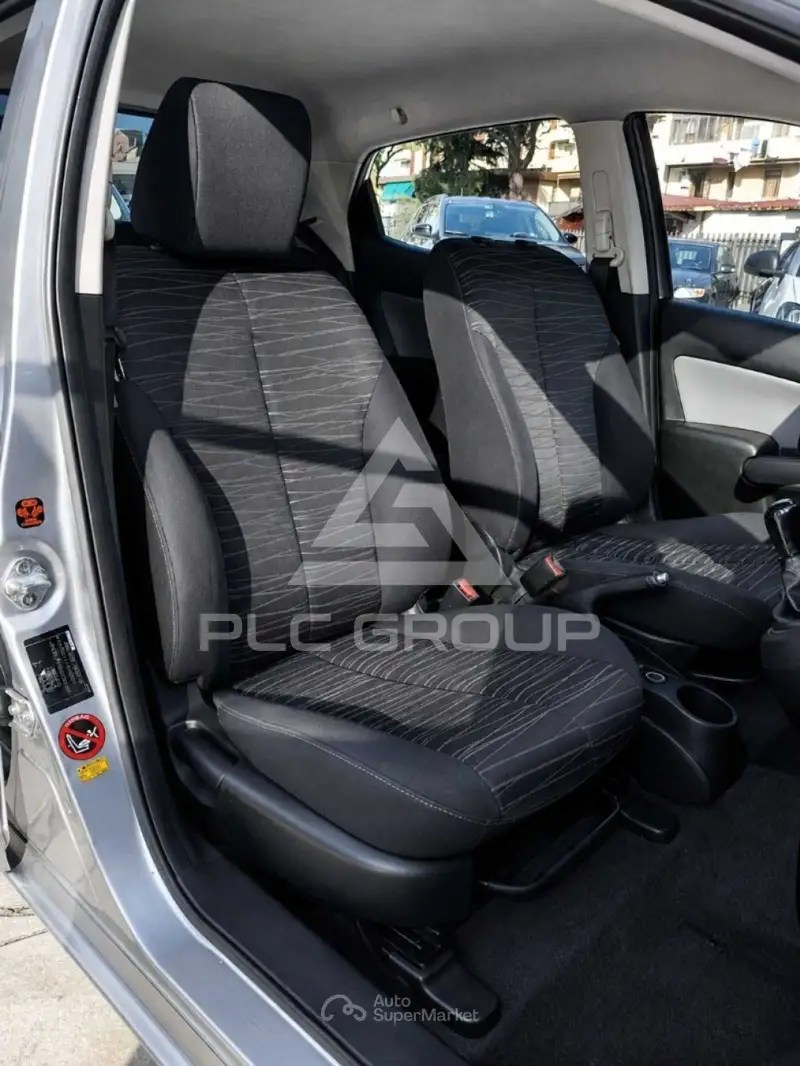 2010 Mazda 2 (Demio)