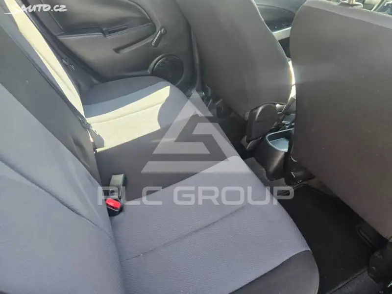 2010 Mazda 2