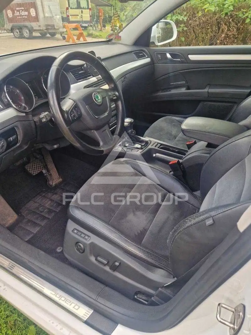 2010 Skoda Superb