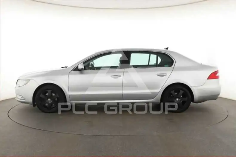 2010 Skoda Superb