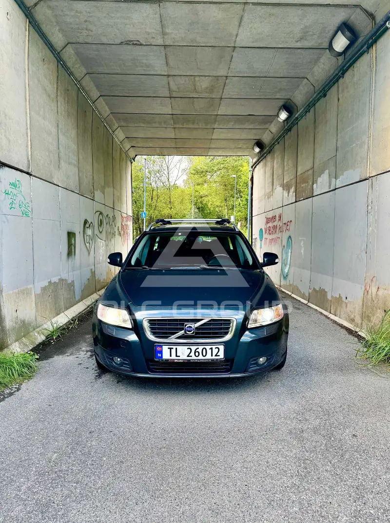 2010 Volvo V50