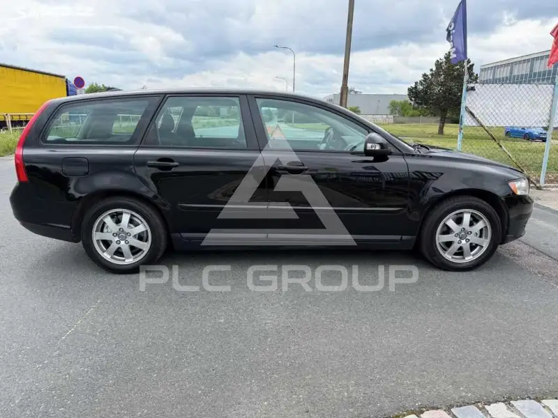 2010 Volvo V50