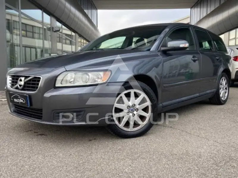 2010 Volvo V50