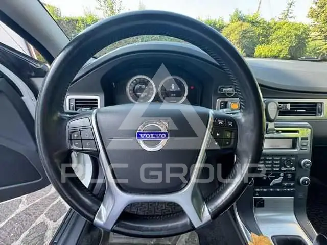 2010 Volvo V70