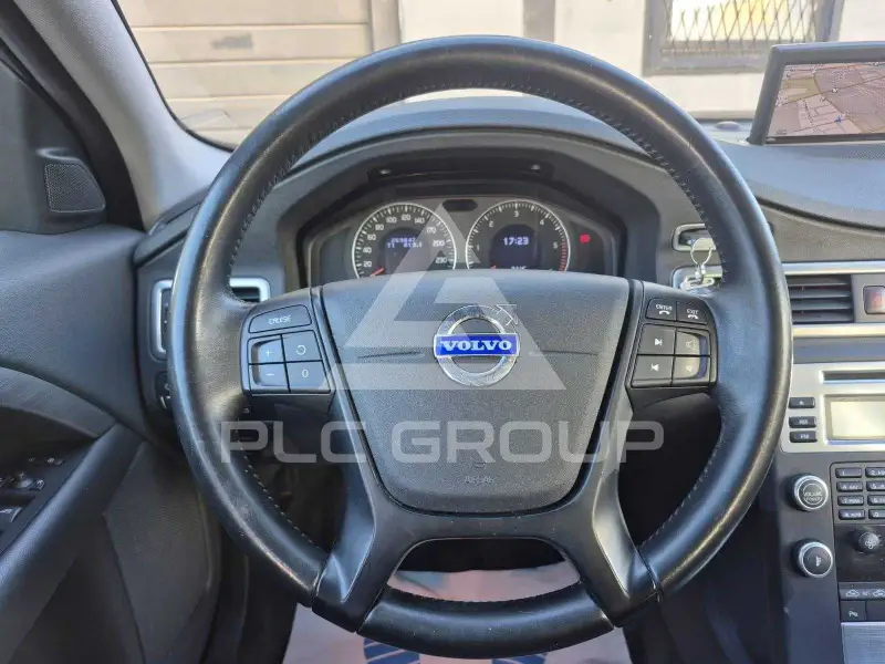 2010 Volvo V70