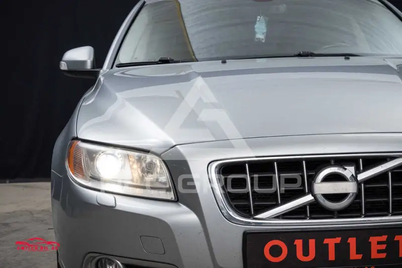2010 Volvo V70