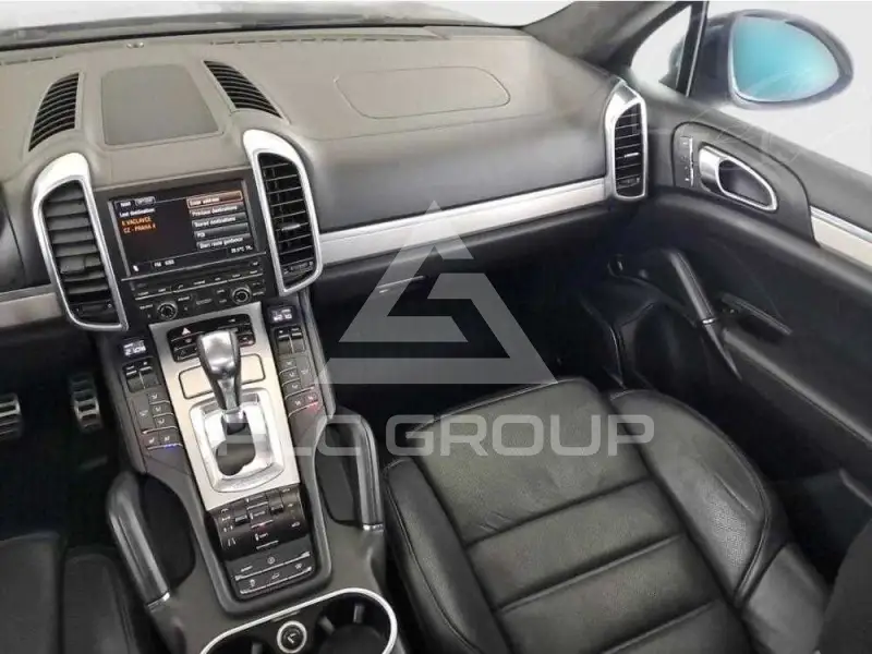 2010 Porsche Cayenne