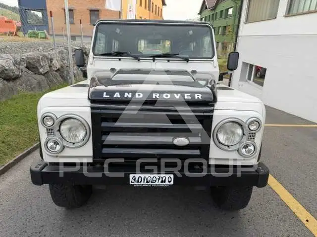 2010 Land Rover DEFENDER