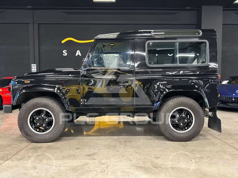 2010 Land Rover DEFENDER