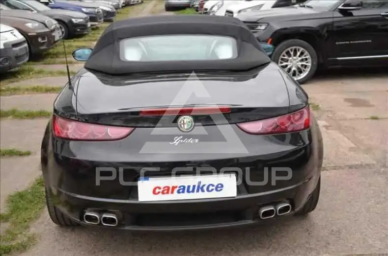2010 Alfa Romeo Spider