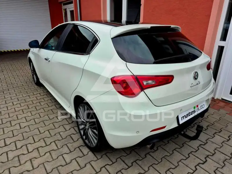 2010 Alfa Romeo Giulia