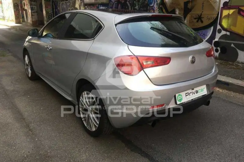 2010 Alfa Romeo Giulia
