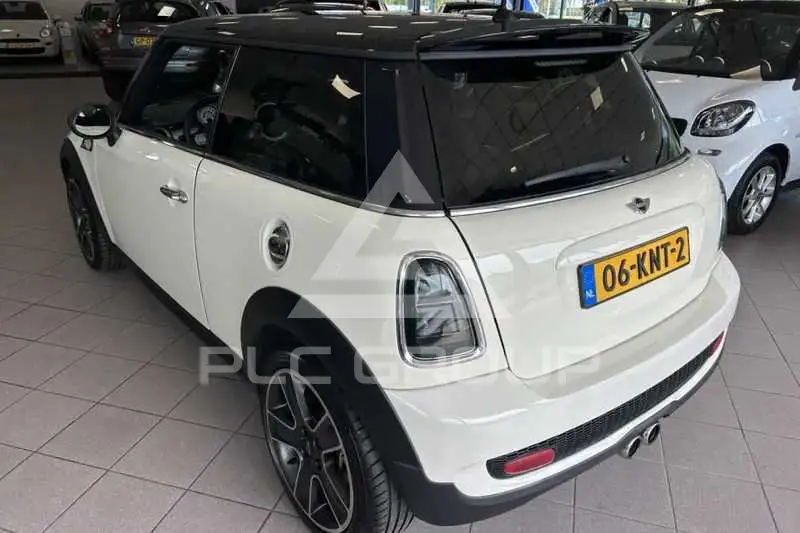 2010 Mini COOPER
