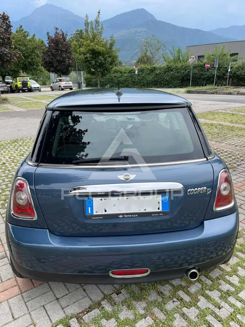2010 Mini COOPER