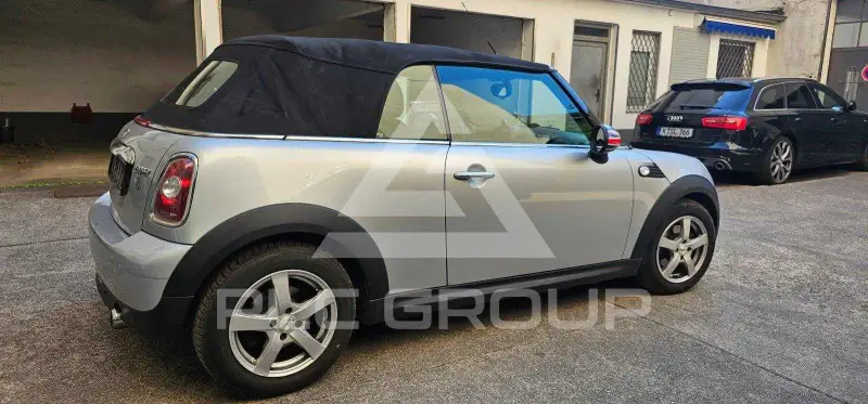 2010 Mini COOPER