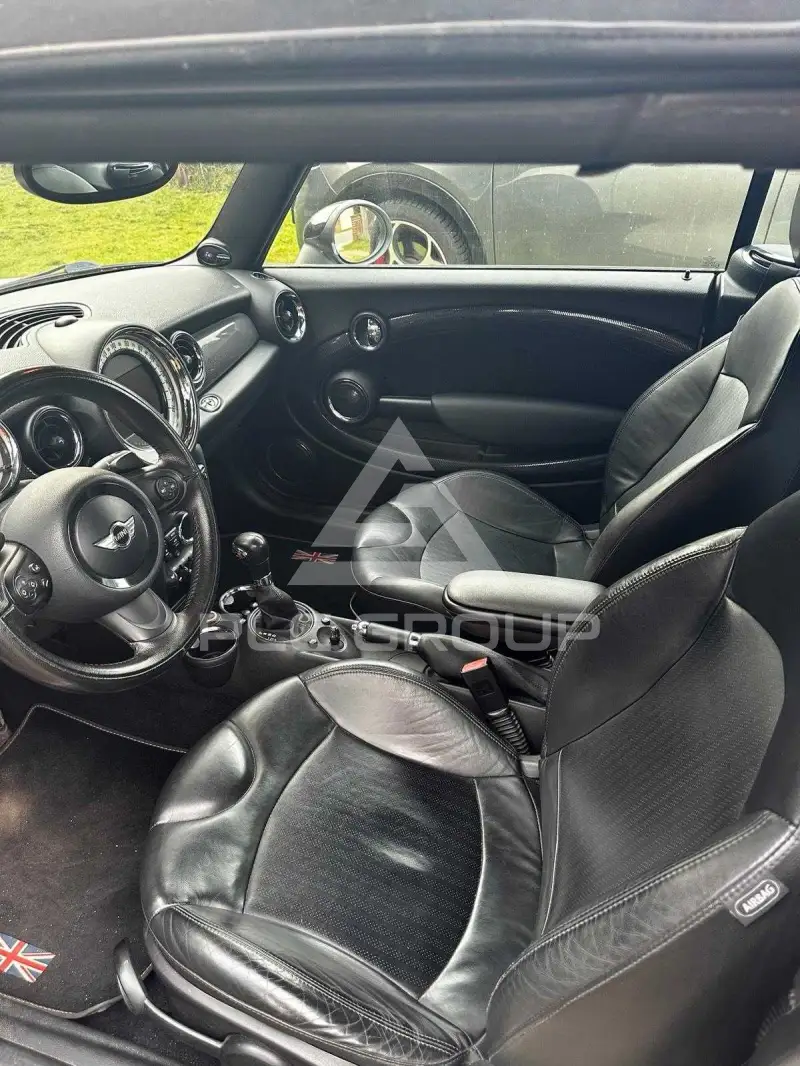 2010 Mini COOPER