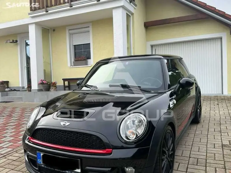 2010 Mini COOPER