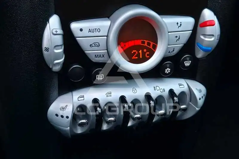 2010 Mini COOPER