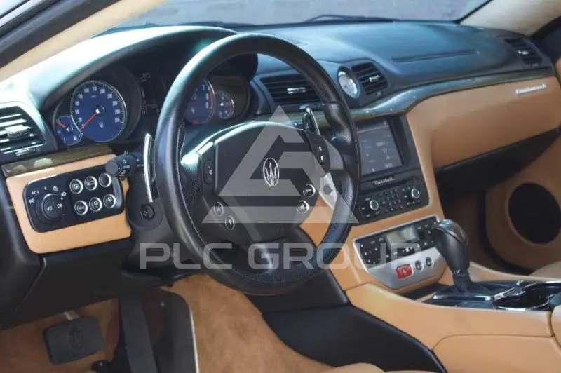 2010 Maserati GRANTURISMO