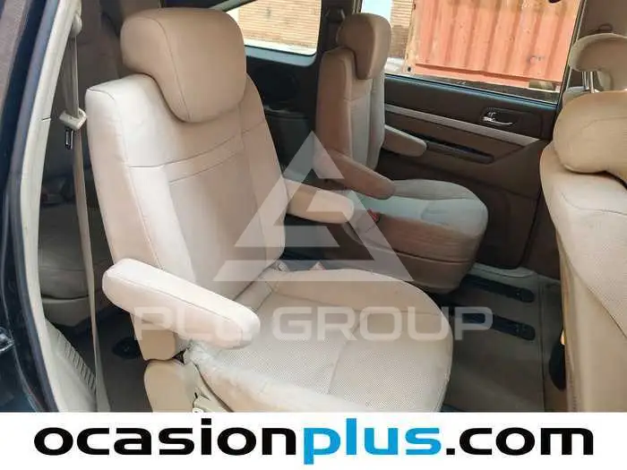 2010 Ssangyong Rodius