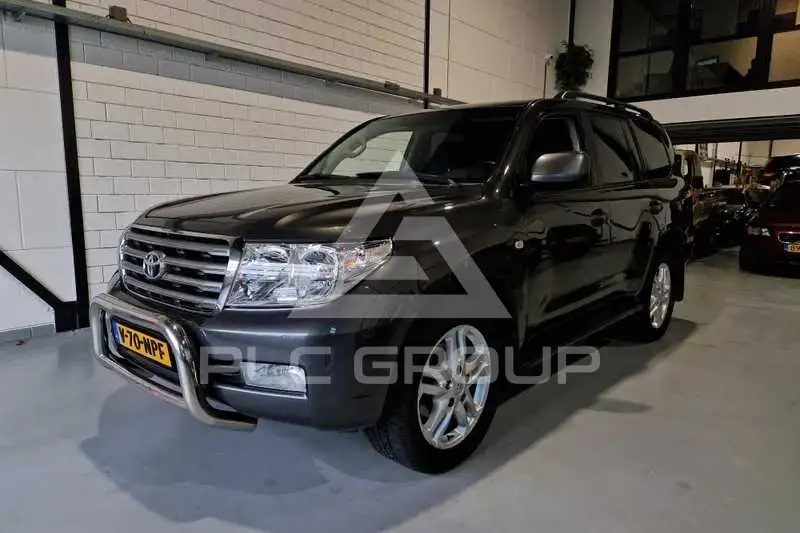 2010 Toyota LAND CRUISER