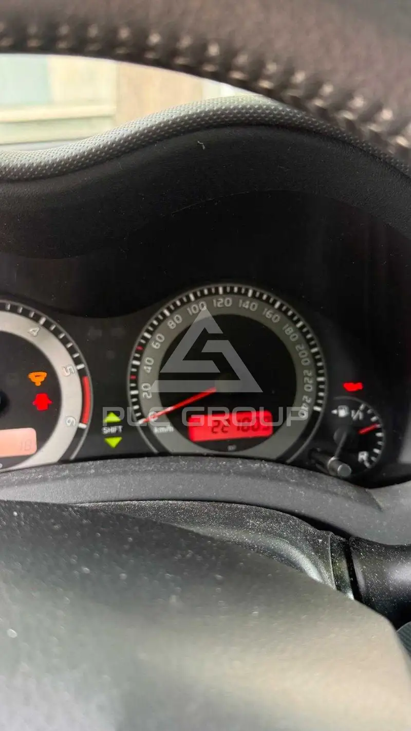 2010 Toyota AURIS