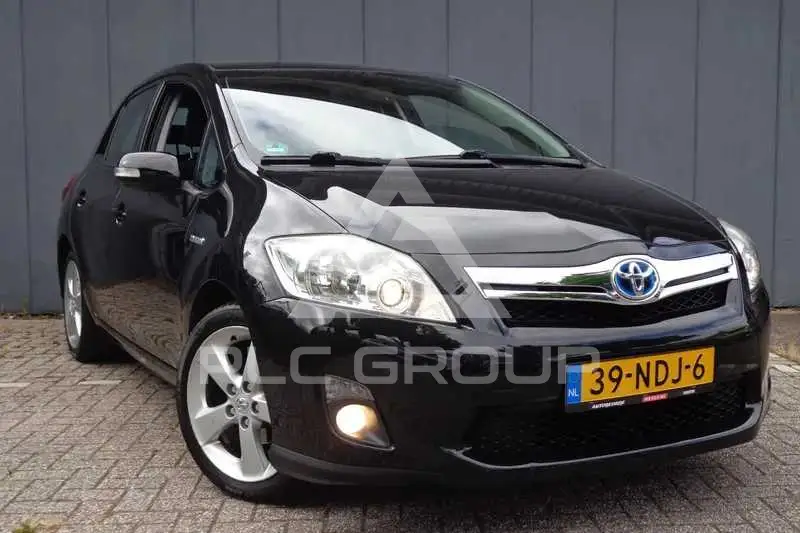 2010 Toyota AURIS