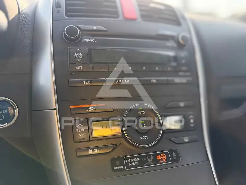 2010 Toyota AURIS