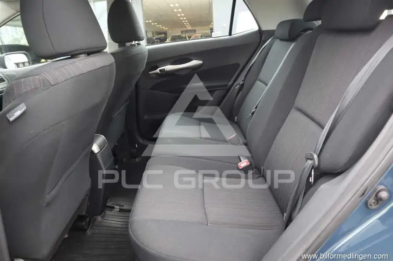 2010 Toyota AURIS