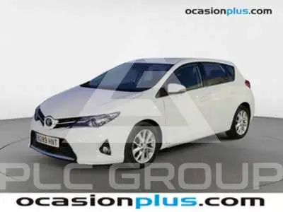 2010 Toyota AURIS