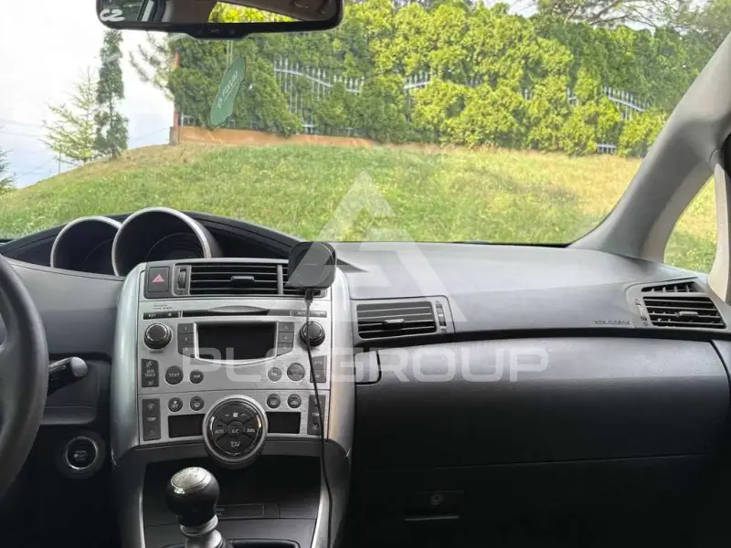 2010 Toyota VERSO