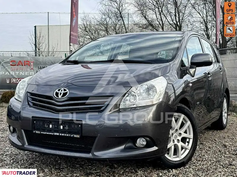 2010 Toyota VERSO