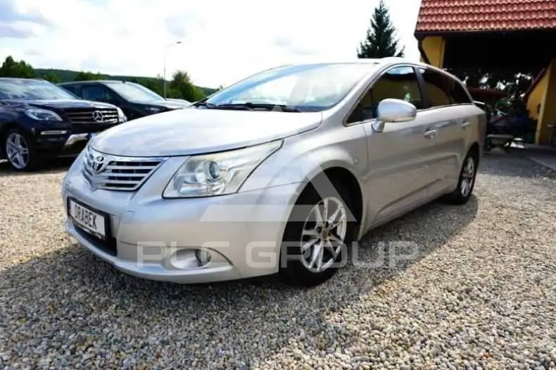 2010 Toyota Avensis